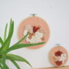 Tableau textile Terracotta et Doré – Image 3